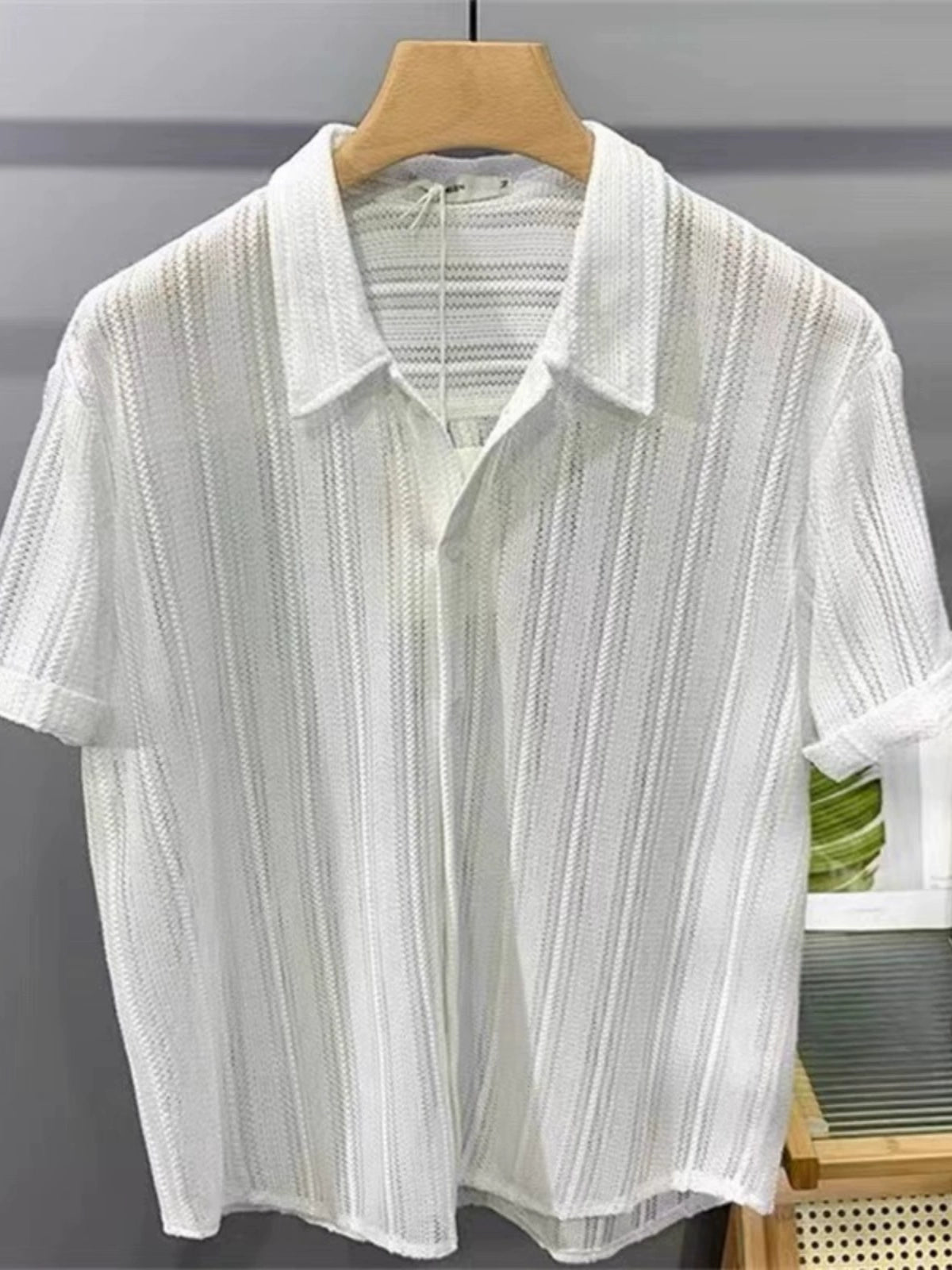 Texture Ruched Texture Pendant Accessible Luxury Short Sleeve Shirt